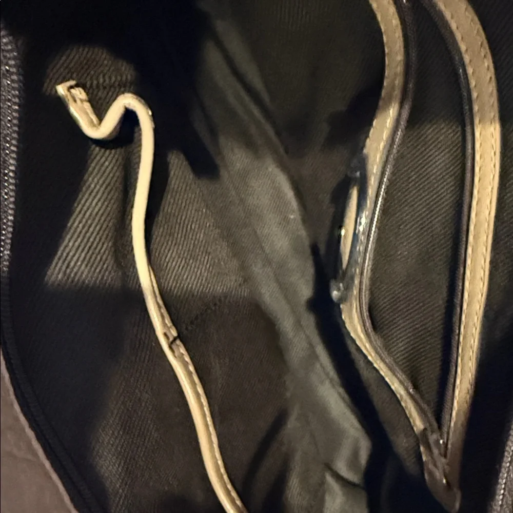 Francesco Biasia Beige Leather Shoulder Bag with Dark Brown Straps - Picture 6 of 16